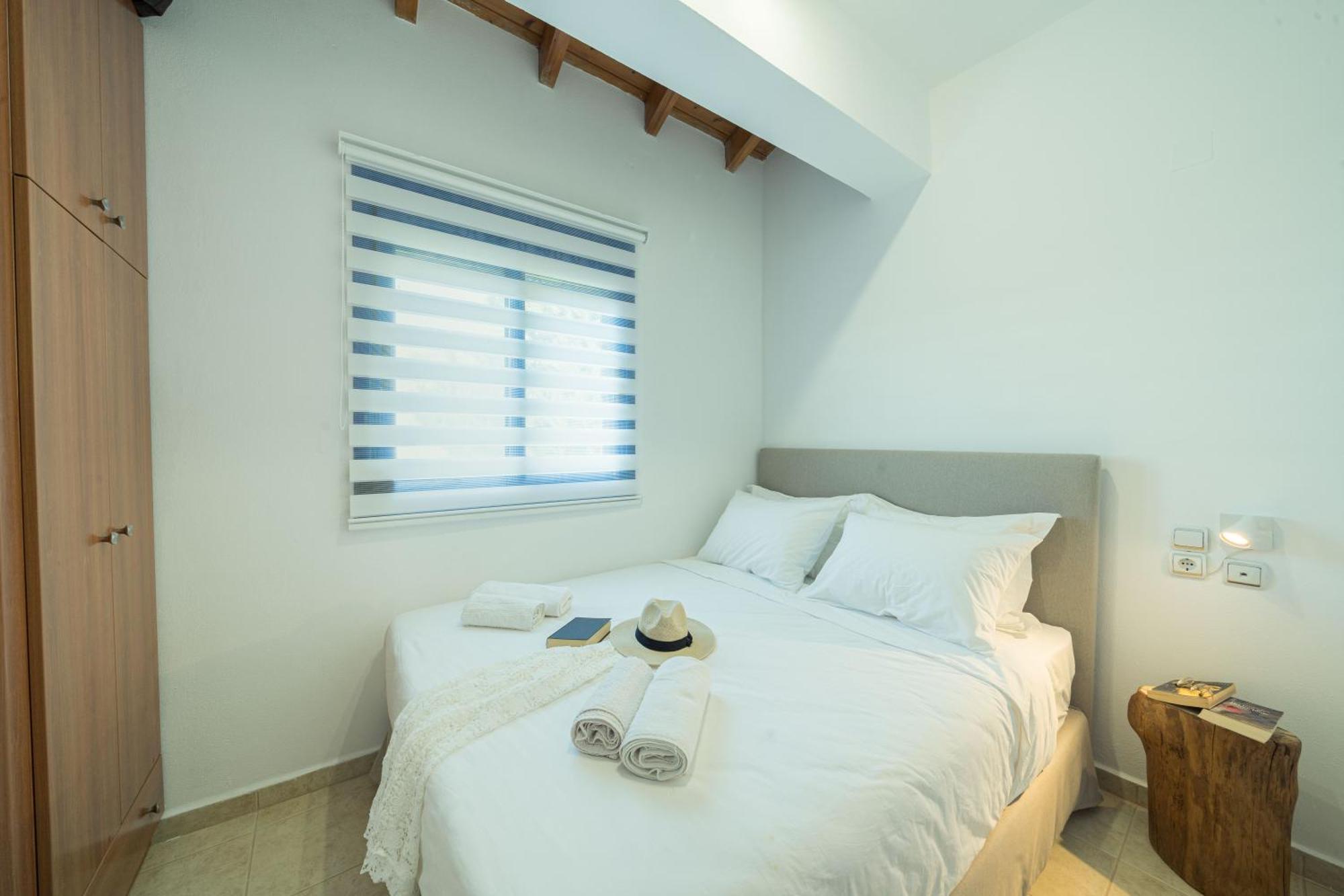 Sunset Home Crete Paránimfoi Стая снимка